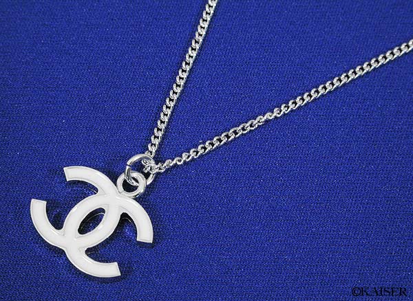 �V���l���iCHANEL�j�^�A�N�Z�T���[�^�l�b�N���X�i�y���_���g�j�^CNA26877�^�G�b�W���O�b�n�b�n�l�b�N���X�i�G�b�W���O�E�R�R�E�y���_���g�j�^���^���^�z���C�g�{�V���o�[�^�g�b�v���g��