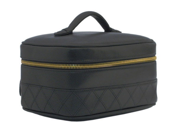 CHANEL�i�V���l���j�^�o�b�O�^���^���@�j�e�B�^�����E�X�L���^�u���b�N�^���΂�