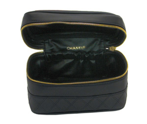 CHANEL�i�V���l���j�^�o�b�O�^���^���@�j�e�B�^�����E�X�L���^�u���b�N�^�J����