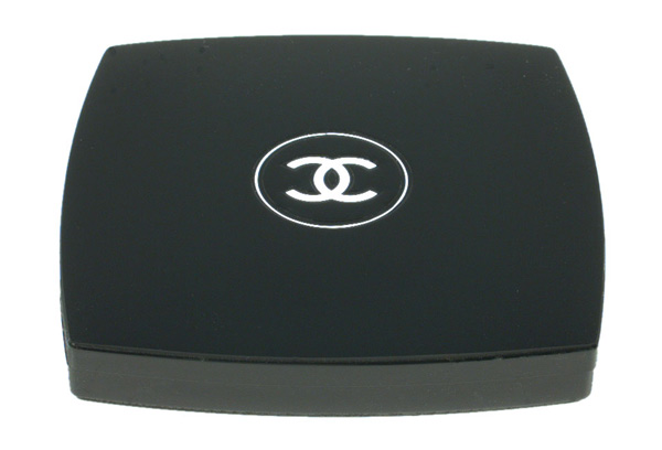 CHANEL�i�V���l���j�^�R�X���e�B�b�N�E�O�b�Y�^�~�����[���E�h�D ��u���E�t�@�Z�b�g�^�v���X�e�B�b�N�{�~���[�^�u���b�N�{�~���[�^�΂ߏォ��