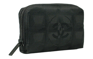 CHANEL�i�V���l���j�^�g���x���E���C���^�b�m�`�P�S�R�S�P�^�L�[�E�����O�t���~�j�E�|�[�`�^�W���K�[�h�{�J�[�t�{���^���^�u���b�N�^���΂�