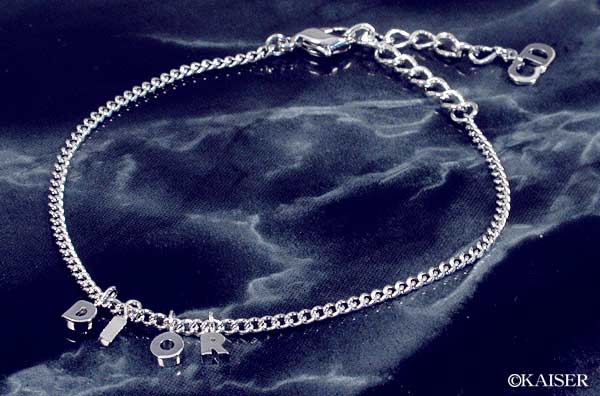 �N���X�`�����E�f�B�I�[���iChristian Dior�j�^�u���X���b�g�^CDD12904�^�~�j�E���S�E�`���[���E�u���X���b�g�^���^���^�V���o�[�^�S�̂��΂ߏォ��