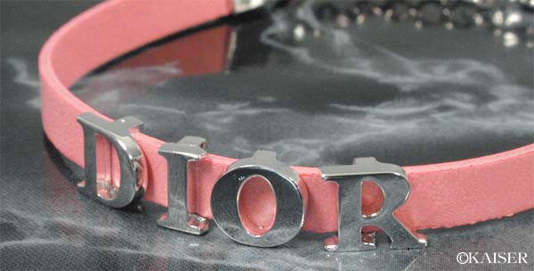 Christian Dior�i�N���X�`�����E�f�B�I�[���j�^�u���X���b�g�^�o���O���^�b�c�c�P�R�P�O�T�^�J�[�t�E�u���X���b�g�^�J�[�t�{���^���^�x�r�[�E�s���N�{�V���o�[�^�f�ފ����m�F