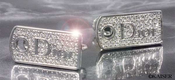 Christian Dior�i�N���X�`�����E�f�B�I�[���j�^�A�N�Z�T���[�^�C�������O�^�b�c�c�U�X�S�T�T�^���C���E�X�g�[���E�C�������O�i���C���X�g�[���C�������O�j�^���^���{�N���A�E�X�g�[���^�V���o�[�{���C���E�X�g�\���^�S�́i���ɂ��āj