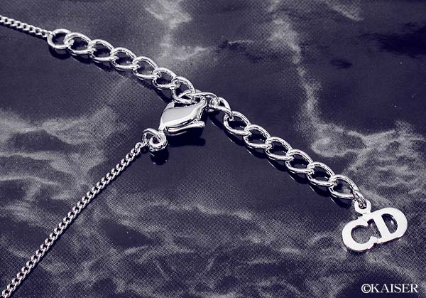 �N���X�`�����E�f�B�I�[���iChristian Dior�j�^�A�N�Z�T���[�^CDD29936�^�A���T���u���E���S�E�l�b�N���X�i�A���T���u�����S�y���_���g�j�^���^���^�V���o�[�^�A�W���X�^�[