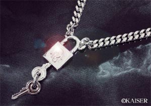 Christian Dior�i�N���X�`�����E�f�B�I�[���j�^�A�N�Z�T���[�^�b�c�c�Q�X�X�O�U�^�p�h���b�N�E�l�b�N���X�i�p�h���b�N�y���_���g�j�^���^���^�V���o�[ �^�g�b�v���g��