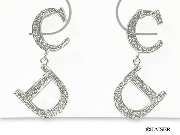 Christian Dior�i�N���X�`�����E�f�B�I�[���j�^�A�N�Z�T���[�^�b�c�c�U�W�W�W�S�^�b�c�X�D�C���O�E�s�A�X�^���^���{���C���E�X�g�[���^�V���o�[�^�O�ʂ��g��