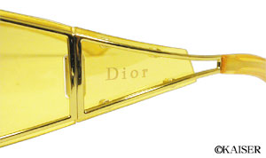 �N���X�`�����E�f�B�I�[���iChristian Dior�j�^�T���O���X�^�g���C���[�E�p�[�N�iTRAILER PARK�j�^41D�^�v���X�e�B�b�N�{���^���^���C�g�E�C�G���[�^�c��