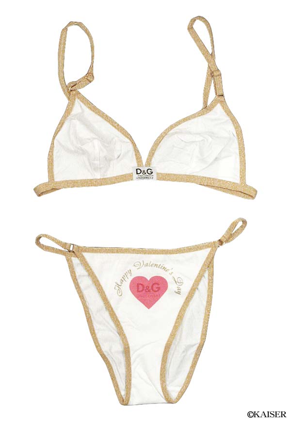 �c���f�i�f�B�[�A���h�W�[�j�^DOLCE��GABBANA�i�h���`�F���K�b�o�[�i�j�^�A���_�[�E�F�A�E���C���^�u�����V���[�c�E�Z�b�g�^�z���C�g�{�S�[���h�{�s���N�^�Z�b�g���e