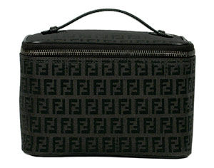 FENDI�i�t�F���f�B�j�^�Y�b�L�[�m�^�e�c�W�m�O�O�O�S�^�o�b�O�^�o�j�e�B�^�W���K�[�h�{�J�[�t�{���^���^�u���b�N�^�O��