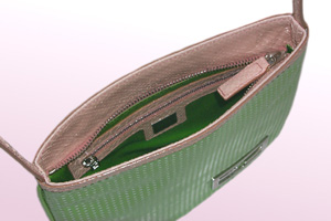 ���F���j�E���C���E�Z�~�E�V�����_�[