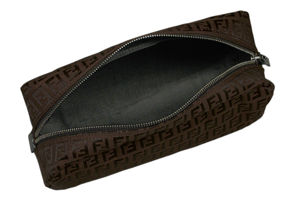 FENDI�i�t�F���f�B�j�^�Y�b�L�[�m�^�e�c�V�m�O�O�Q�R�^�|�[�`�^�W���K�[�h�{�J�[�t�{���^���^�u���b�N�{�_�[�N�E�u���E���^�J����