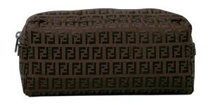 FENDI�i�t�F���f�B�j�^�Y�b�L�[�m�^�e�c�V�m�O�O�Q�R�^�|�[�`�^�W���K�[�h�{�J�[�t�{���^���^�u���b�N�{�_�[�N�E�u���E���^�O��