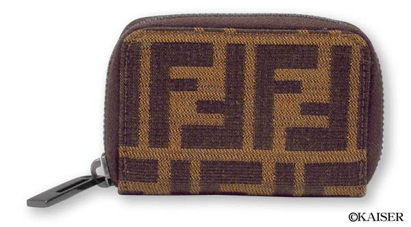 FENDI�i�t�F���f�B�j�^�L�[�E�P�[�X�^�Y�b�J�^���E���h�E�t�@�X�i�[�t���U�A�L�[�E�P�[�X�^�u���E���^�O��