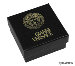 �W�����j�E���F���T�[�`�iGIANNI VERSACE�j�^�A�N�Z�T���[�^�����O�^���f���[�T�E�R���r�E�����O�^���^���^�S�[���h�{�V���o�[�^��p�P�[�X