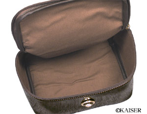 GIANNI VERSACE�i�W�����j�E���F���T�[�`�j�^�o�b�O�^���@�j�e�B�i�o�j�e�B�j�^�J�[�t�{�i�C�����{���^���^�u���E���{�S�[���h�^�J����