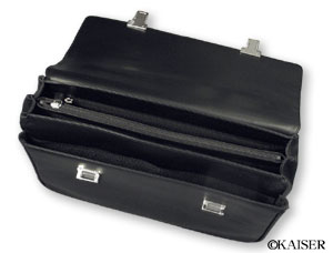 GIANNI VERSACE�i�W�����j�E���F���T�[�`�^�x���T�[�`�j�^�����Y�E�o�b�O�^�u���[�t�E�P�[�X�^�J�[�t�{�i�C�����{���^���^�u���b�N�{�V���o�[�^����