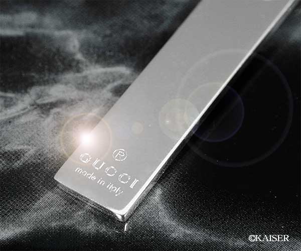 GUCCI�i�O�b�`�j�^�A�N�Z�T���[�^�l�b�N���X�^�X�����E�h�b�O�E�^�O�^�V���o�[�^�v���[�g���g��