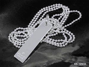 GUCCI�i�O�b�`�j�^�A�N�Z�T���[�^�l�b�N���X�^�X�����E�h�b�O�E�^�O�^�V���o�[�^�S��