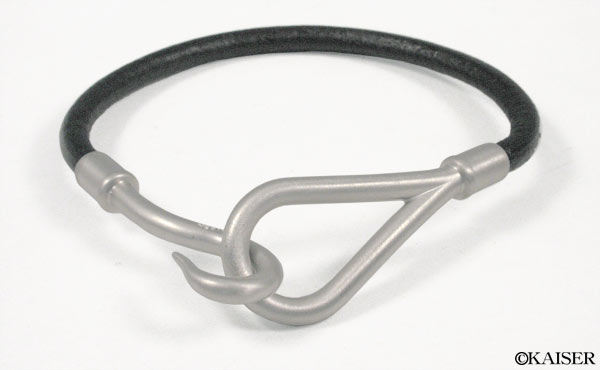 HERMES�i�G�����X�j�^�A�N�Z�T���[�^�u���X���b�g�^�W�����{�E�u���X���b�g�^�J�[�t�{���^���^�u���b�N�{�}�b�g�E�V���o�[�^�O��