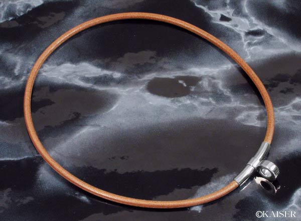 HERMES�i�G�����X�j�^�A�N�Z�T���[�^�`���[�J�[�^�N���A ��`���[�J�[�^�J�[�t�{���^���^�i�`�������{�V���o�[�^�΂ߏォ��