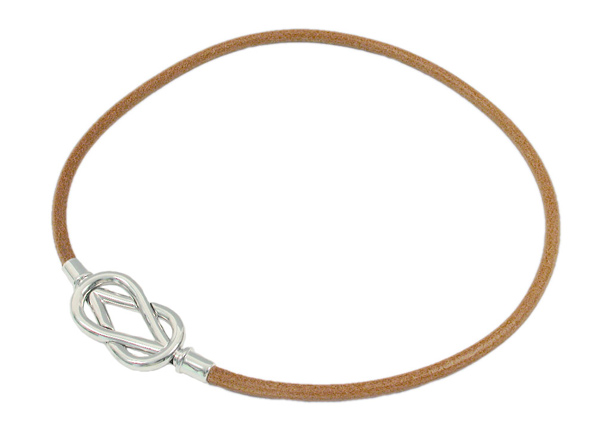 HERMES�i�G�����X�j�^�A�N�Z�T���[�^�`���[�J�[�^�A�^���E�`���[�J�[�^�J�[�t�{���^���^�i�`�������{�V���o�[�^�S�́i�΂߂���j