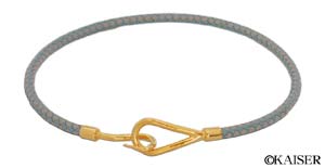 HERMES�i�G�����X�j�^�A�N�Z�T���[�^�`���[�J�[�^�W�����{�E�`���[�J�[�^�J�[�t�{���^���^�u���[�E�W�[���~�O���[�{�S�[���h�^����