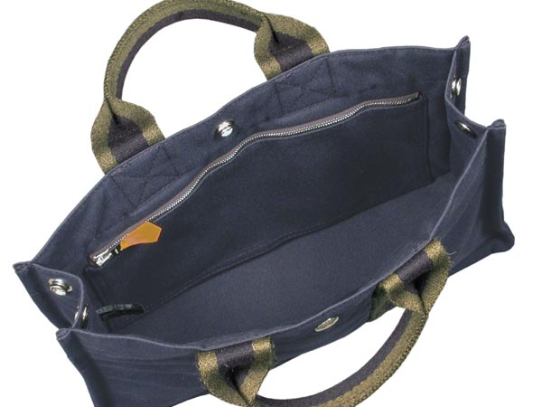 HERMES�i�G�����X�j�^�o�b�O�^�T�b�N�E�t�[���E�g�D�o�l�i�_�u���E���C���j�^�R�b�g���E�L�����o�X�^�J�o�i�l�C�r�[�j�^�J����