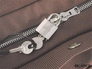 HERMES�i�G�����X�j�^�o�b�O�i�o�b�N/�J�o��/��/���΂�j�^�g�l�P�O�O�X�T�P�l�^�G�[�� ����C���i�G�[�����C���j�^�g�[�g�l�l�^�i�C�����E�L�����o�X�^�u���E���^�J�f�i�Ƒf�ފ����m�F