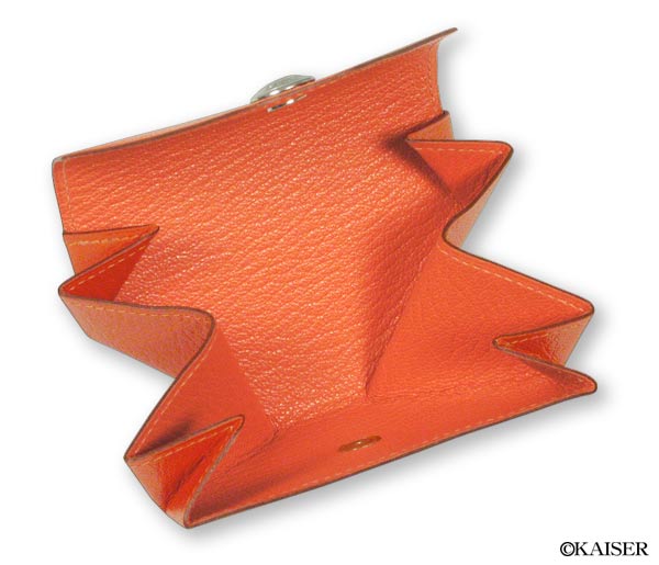 HERMES�i�G�����X�j�^LEVANCATLE�^���E���@���E�L���g���i�R�C���E�P�[�X/���K����/���z/�T�C�t�j�^�g�S�^�I�����W�^�J����