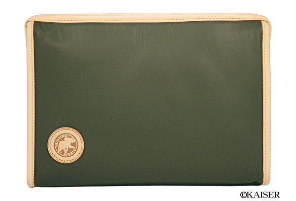 HUNTING WORLD�i�n���e�B���O�E���[���h�j�^�����Y�E�o�b�O�^�g�v�W�O�T�S�^�o�`���[�E�N���X�{�i�`�������E���U�[�^�O���[���{�i�`�������^�O��