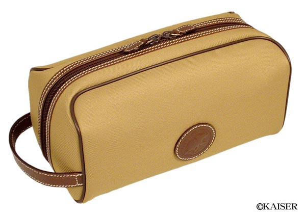 �n���e�B���O�E���[���h�iHUNTING WORLD�j�^�o�b�O�i�o�b�N/�J�o��/��/���΂�j�^�����Y�E�o�b�O�^HW9384�^�T�t�@���E�^���E�L�����o�X�{�J�[�t�{���^���^�^���i�u���E���E�J�[�L�j�{�_�[�N�E�u���E���{�x�[�W���^���