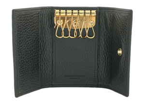 HUNTING WORLD�i�n���e�B���O�E���[���h�j�^�U�A�L�[�E�P�[�X�^�o�`���[�E�N���X�{�J�[�t�^�u���b�N�{�u���b�N�E�R���`�i�E���U�[�^�J����