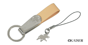 HUNTING WORLD�i�n���e�B���O�E���[���h�j�^�g�уX�g���b�v���p�L�[�E�����O�^�g�v�S�V�W�^���^���{�J�[�t�^�V���o�[�{�x�[�W���^�g�уX�g���b�v�ƃL�[�E�����O�ɑ��ς�