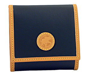 HUNTING WORLD�i�n���e�B���O�E���[���h�j�^���z�i�T�C�t/�����Ӂj�^�R�C���E�P�[�X�i���K����j�^�o�`���[�E�N���X�{�J�[�t�^�l�C�r�[�E�u���[�{�i�`�������E���U�[�^�O��