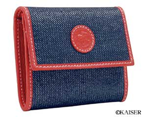 HUNTING WORLD�i�n���e�B���O�E���[���h�j�^���z�i�T�C�t/�����Ӂj�^�R�C���E�P�[�X�i���K����j�^�L�����o�X�{�J�[�t�^�f�j���E�u���[�{���b�h�^���΂�