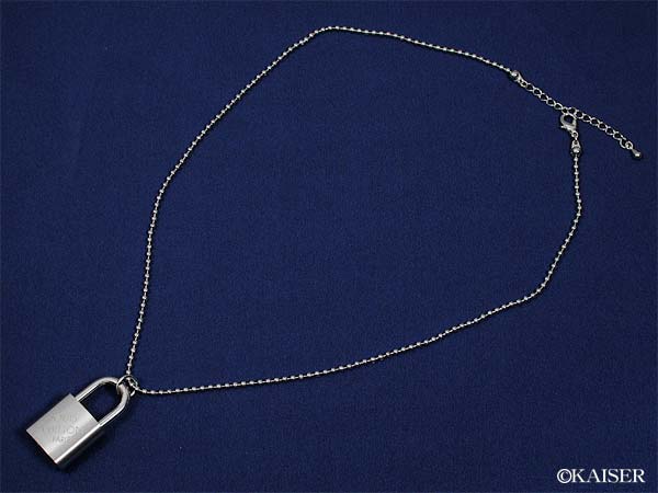 ���C�E���B�g��/���C���B�g��/���C�E�r�g��/���C�r�g���iLOUIS VUITTON�j�^�A�N�Z�T���[�^�l�b�N���X�i�y���_���g�j�^�p�h���b�N�E�l�b�N���X�i��/�J�M/�����j�^�k�u�l�P�O�O�O�V�^�S�[���h�E�p�h���b�N�E�R���r�E�l�b�N���X�i��/�J�M/�����j�^�V���o�[�{�V���o�[�^�l�b�N���X�S��