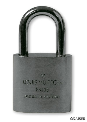 LOUIS VUITTON�i���C�E���B�g��/���C���B�g��/���C�E�r�g��/���C�r�g���j�^�A�N�Z�T���[�^�p�h���b�N�i��/�J�M/�����j�^�k�u�l�P�O�O�O�V�^�N�����E�V���o�[�E�p�h���b�N�i�N�����V���o�[�p�h���b�N�j�i��/�J�M/�����j�^�N�����E�V���o�[�^���