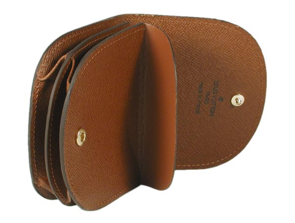 LOUIS VUITTON�i���C�E���B�g��/���C�E�r�g��/���C���B�g��/���C�r�g���j�^���m�O�����^���z�i�T�C�t/�����Ӂj�^�k�u�l�U�P�X�V�O�^�R�C���E�P�[�X�i���K����j�^���m�O�����E�L�����o�X�{���^���^�J�����i���΂߂���j