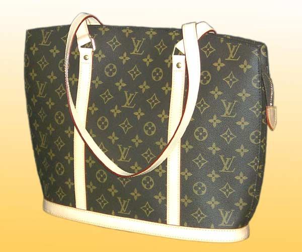 LOUIS VUITTON�i���C�E���B�g��/���C�E�r�g��/���C���B�g��/���C�r�g���j�^���m�O�����^�o�b�O�i��/�J�o��/���΂�/�o�b�N�j�^�k�u�l�T�P�P�O�Q�^�o�r�����^���m�O�����E�L�����o�X�{�k���v�{�S�[���h