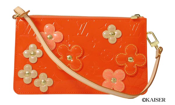 ���C�E���B�g��/���C�E�r�g��/���C���B�g��/���C�r�g���iLOUIS VUITTON�j/LV-M92247/�A�N�Z�T���[�E�|�[�`/�t�����[�E���L�V���g��/�I�����W�E�c�[�g��