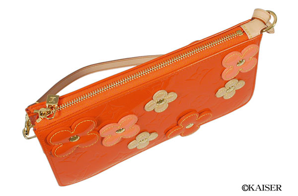 ���C�E���B�g��/���C�E�r�g��/���C���B�g��/���C�r�g���iLOUIS VUITTON�j/LV-M92247/�A�N�Z�T���[�E�|�[�`/�t�����[�E���L�V���g��/�I�����W�E�c�[�g��