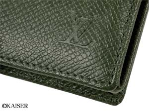 ���C�E���B�g��/���C���B�g��/���C�E�r�g��/���C�r�g���iLOUIS VUITTON�j�^�^�C�K�E���C���^���z�i�T�C�t/�����Ӂj�^LVM30384�^�R�C���E�P�[�X�i�R�C���P�[�X/���K����j�^�|���g ���l �u�{���b�g�v�^�^�����J�[�t�^�G�s�Z�A�i�f�B�[�v�E�O���[���j�{�S�[���h�^�J����