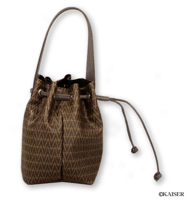 MARIO VALENTINO�i�}���I ��o�����`�m�j�^�o�b�O�^�В��^�n���h�E�o�b�O�^�u���E���E���m�O�����^����