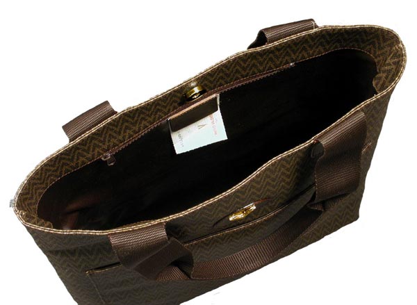 MARIO VALENTINO�i�}���I ����@�����`�m�j�^�o�b�O�^�V���b�s���O�E�o�b�O�^�J����