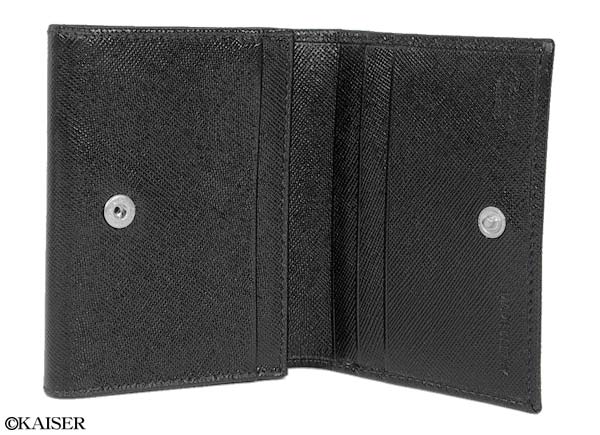 �v���_�iPRADA�j�^���z�����i�T�C�t�R���m/�����ӂ����́j�^PD/1M0938�^���h����i�J�[�h�E�P�[�X/�J�[�h�P�[�X�j�^�T�t�B�A�[�m�i�^�����J�[�t�j�{���^���^�m�d�q�n�i�u���b�N�j�{�V���o�[�^�J����