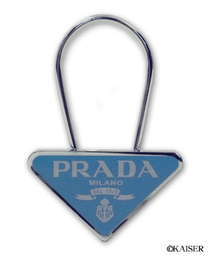 PRADA�i�v���_�j�^�A�N�Z�T���[�^�L�[�E�����O�i�L�[�E�z���_�[/�L�[�E�����O/�L�[�z���_�[�j�^�o�c�l�V�P�R�^�g���C�A���O���E�L�[�E�����O�i�L�[�E�z���_�[/�L�[�E�����O/�L�[�z���_�[�j�^���^���^�`�y�y�t�q�n�i�X�J�C�E�u���[�j�{�V���o�[�^�O��