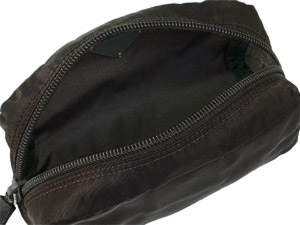 �v���_�iPRADA�j�^�|�[�`�^PDM175�^�i�C�����{���^���^�m�d�q�n�i�u���b�N�j�{�V���o�[�^�J����