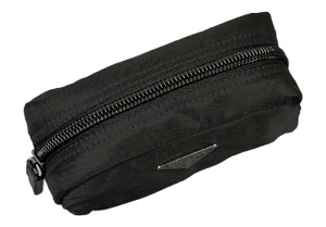 �v���_�iPRADA�j�^�|�[�`�^PDM339�^�i�C�����{���^���^�m�d�q�n�i�u���b�N�j�{�V���o�[�^�J����