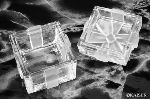 TIFFANY�i�e�B�t�@�j�[�j�^�K���X�E�E�F�A�i�K���X��j�^�N���X�^���E�u���[�E�{�b�N�X�^�t�^���J����